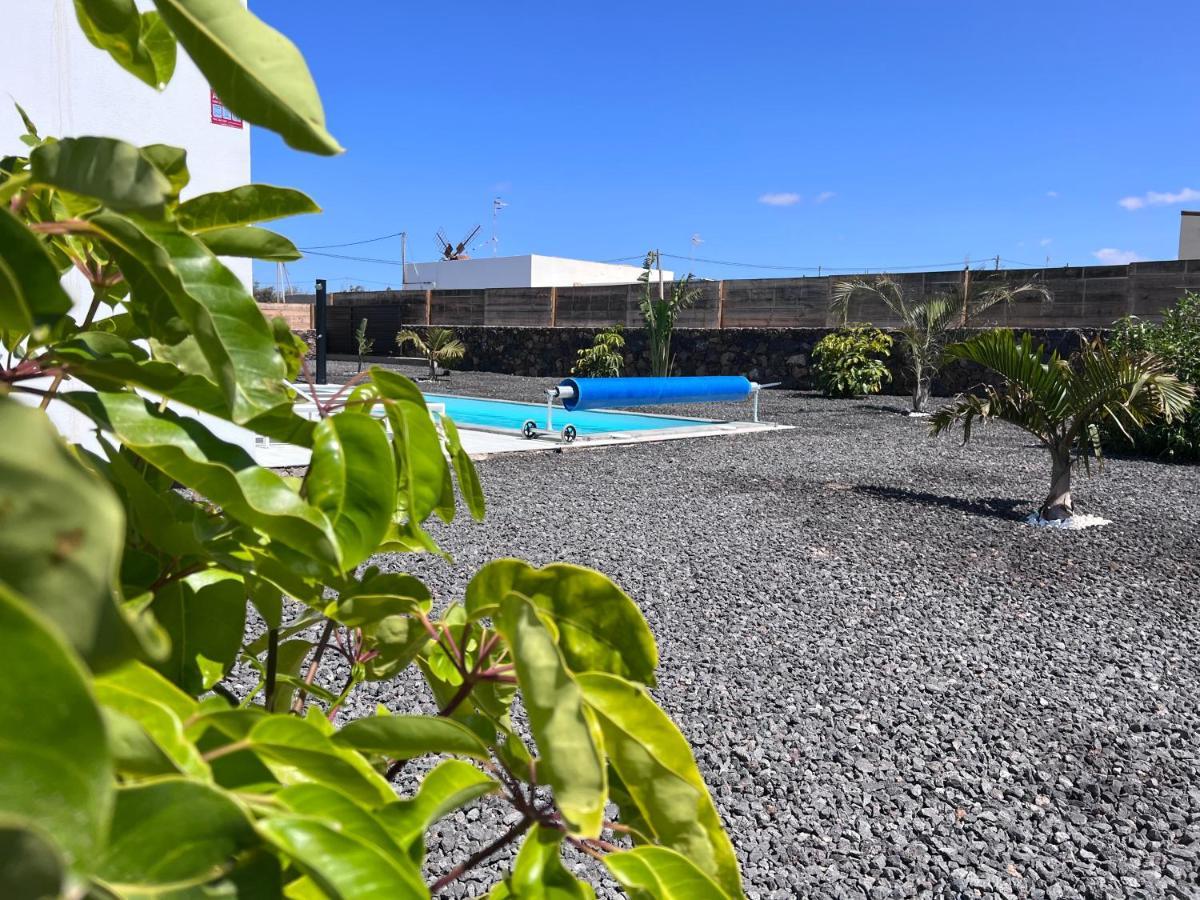 Superbe Villa Valentina, piscine chauffée, wifi Lajares Exterior foto